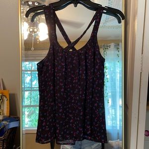 Women’s XS EXPRESS floral top